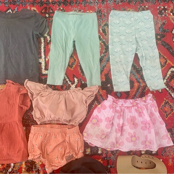 Girls 18m Clothes Bundle - Picture 9 of 10